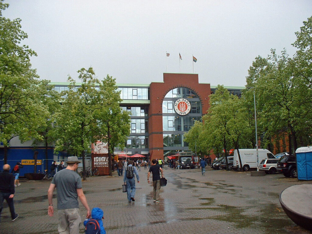 FC St Pauli gegen Arminia